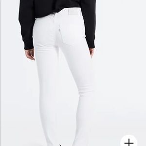 Levi's 711 Skinny white jeans